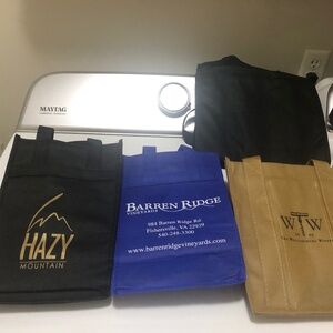4 Reuseable Wine Bags Virginia Wineries (Williamsburg Winery 6 Sections, Hazy..